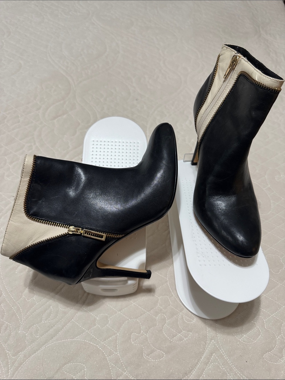 Banana Republic Black and Cream Leather Ankle Boots with Gold Zippers